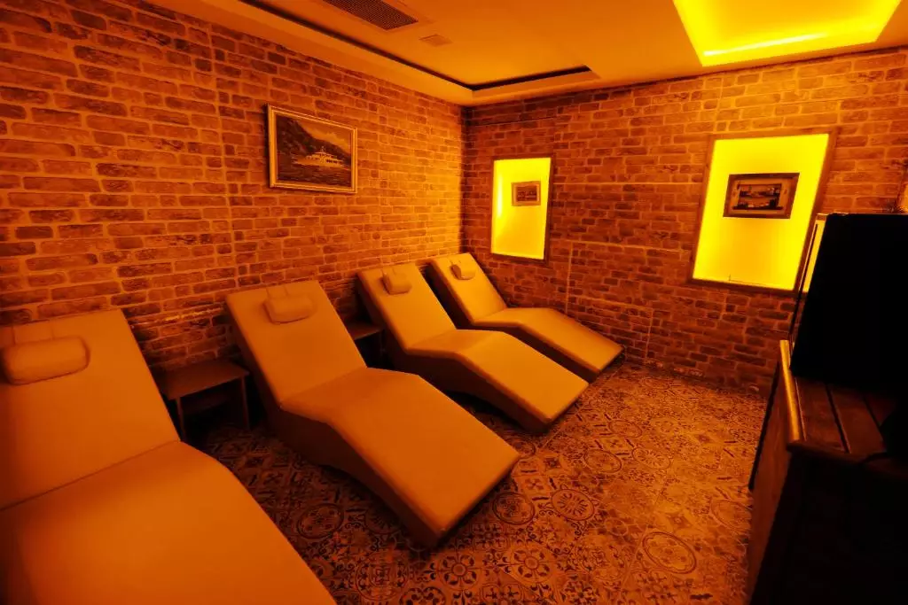 ماساژ TULIP CITY